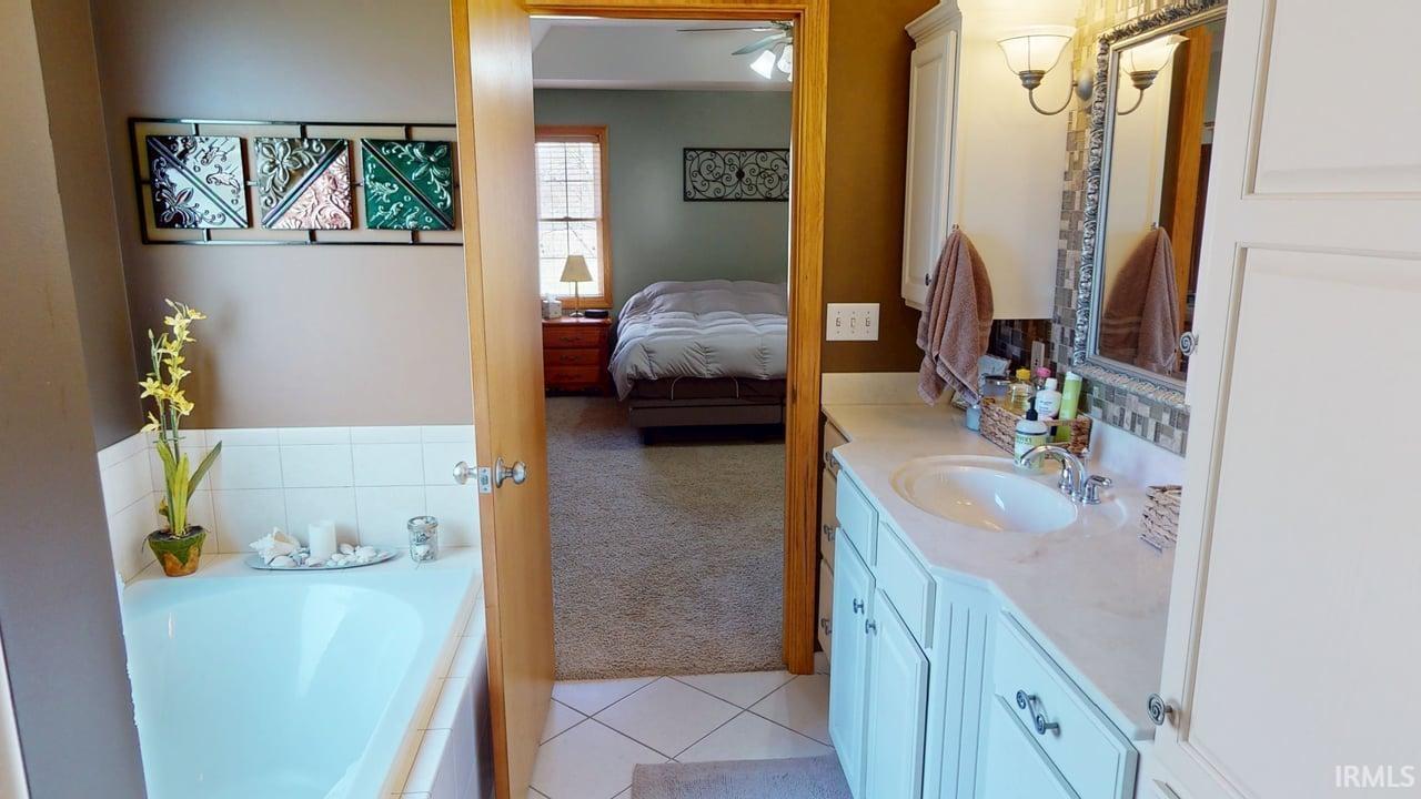 669 East 300 North Jasper, IN 47546 - Photo 14 of 36
