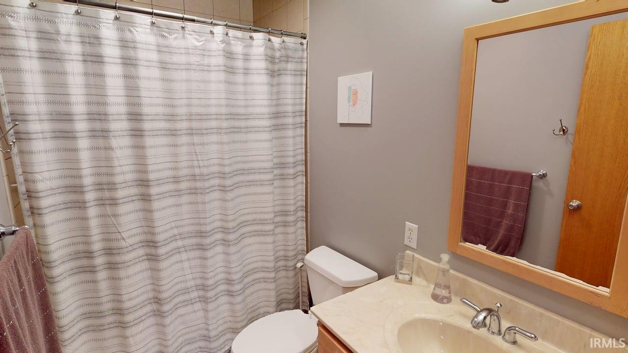 669 East 300 North Jasper, IN 47546 - Photo 18 of 36