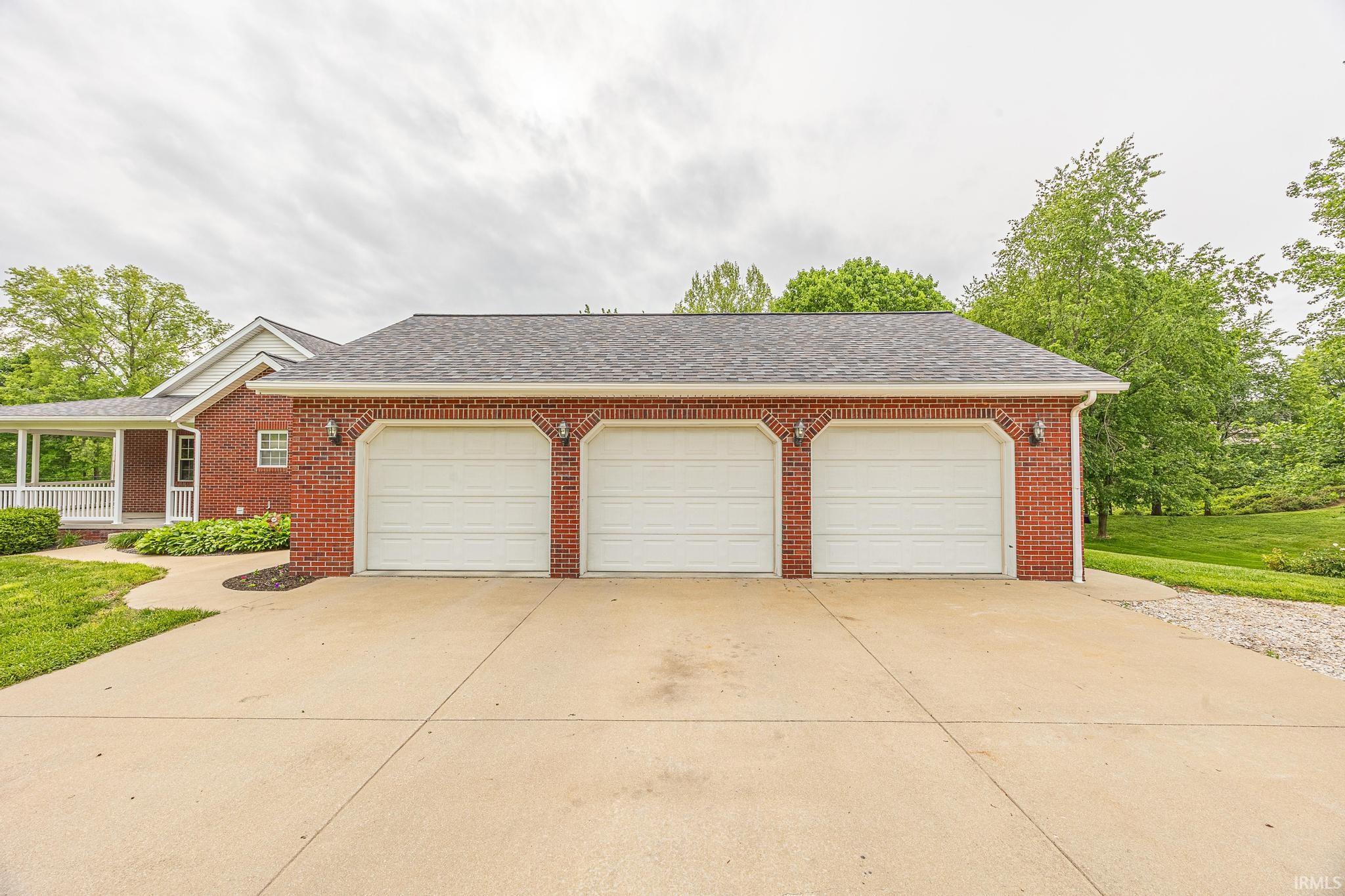 669 East 300 North Jasper, IN 47546 - Photo 28 of 36