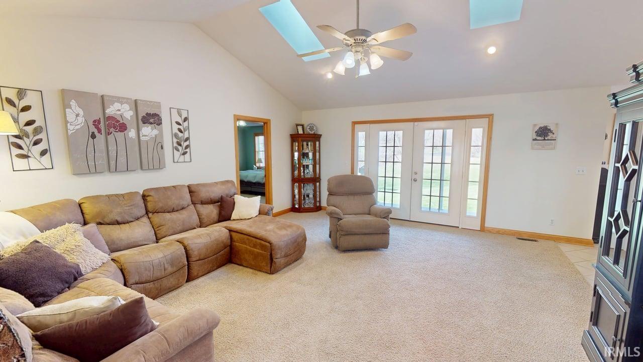 669 East 300 North Jasper, IN 47546 - Photo 4 of 36