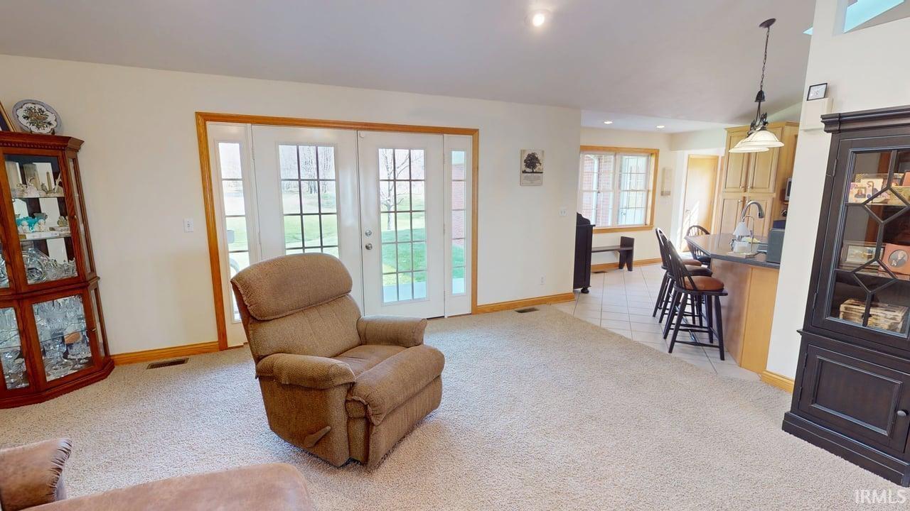 669 East 300 North Jasper, IN 47546 - Photo 5 of 36