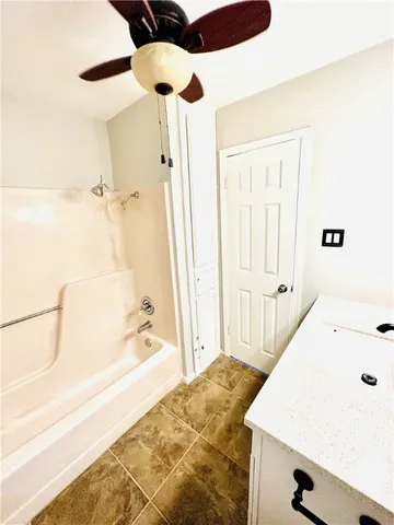 $1,700 | 2801 Erie Drive, Corpus Christi, TX 78414