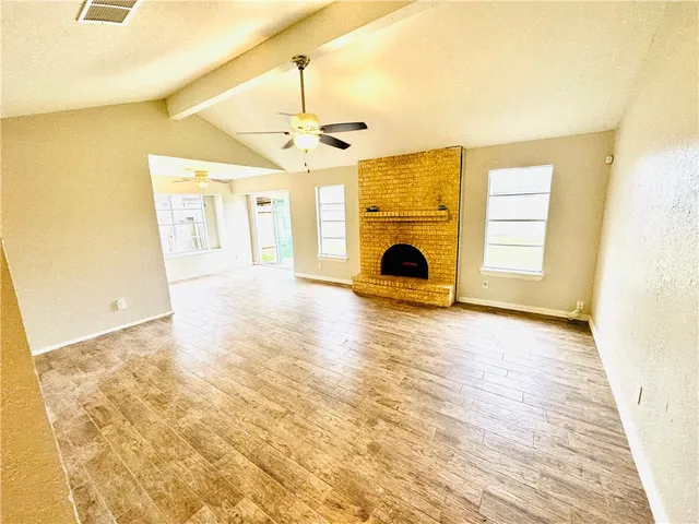 $1,700 | 2801 Erie Drive, Corpus Christi, TX 78414