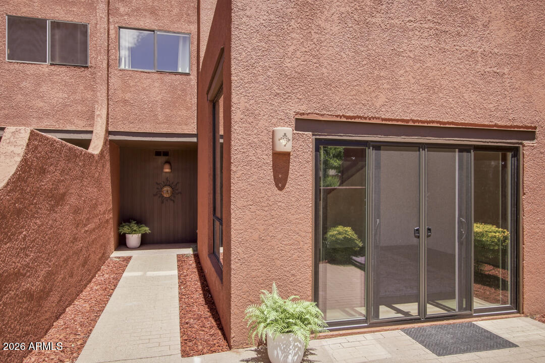 165 Verde Valley School Road, Unit 6 Sedona, AZ 86351 - Photo 38 of 40 a entryway with a door