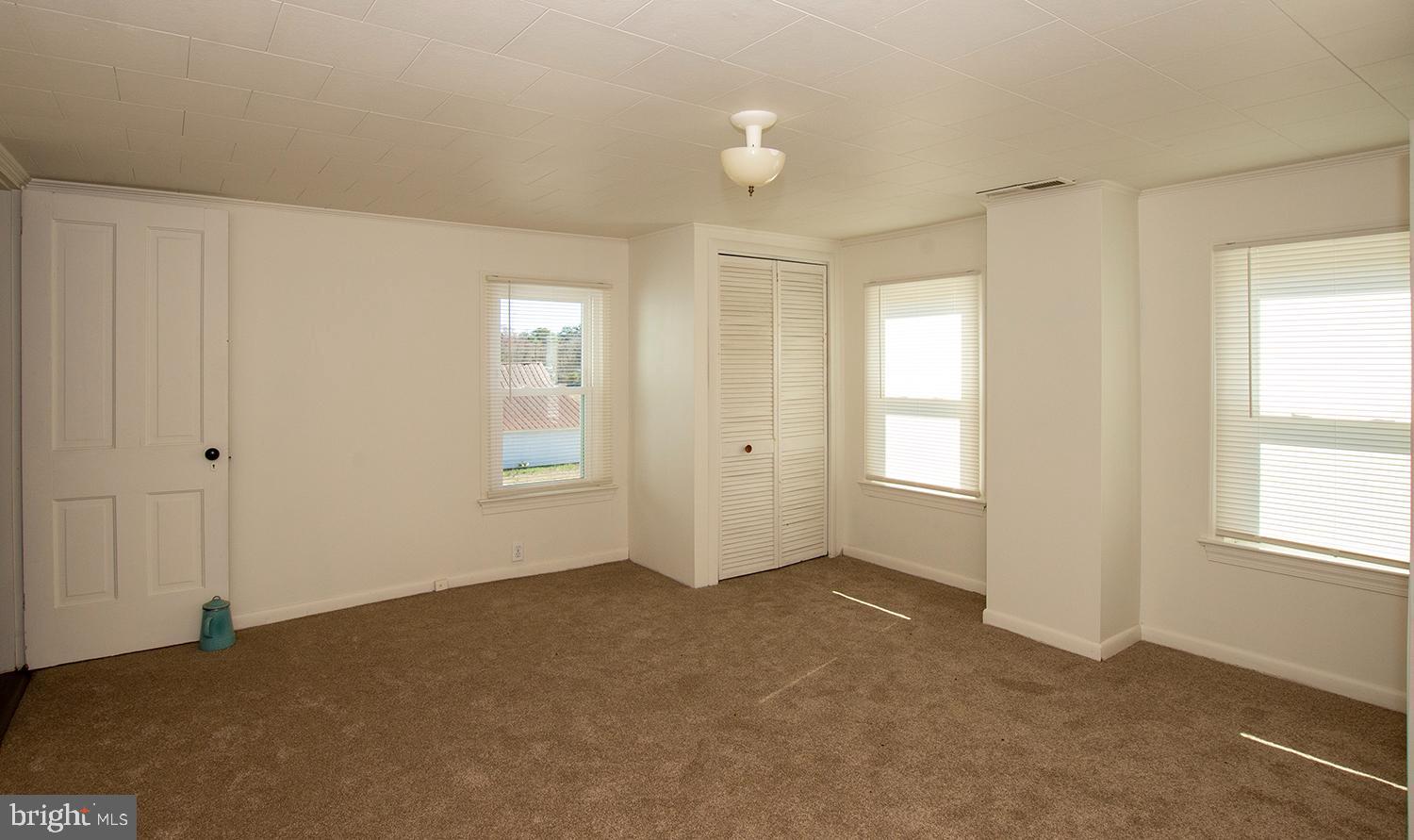 34463 Rider Road Delmar, DE 19940 - Photo 29 of 47 a view of an empty room with a window