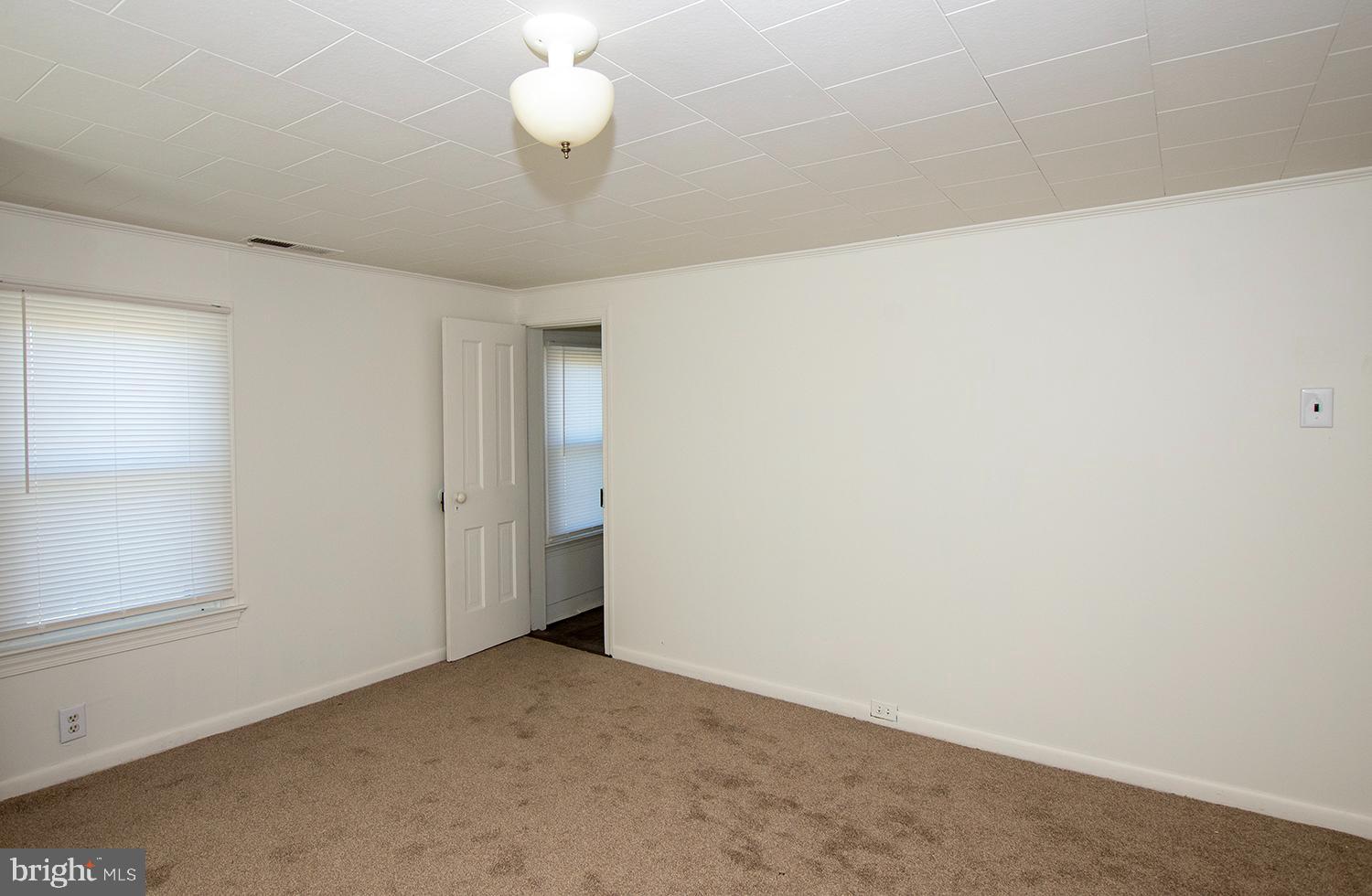 34463 Rider Road Delmar, DE 19940 - Photo 30 of 47 a view of a room with an empty space