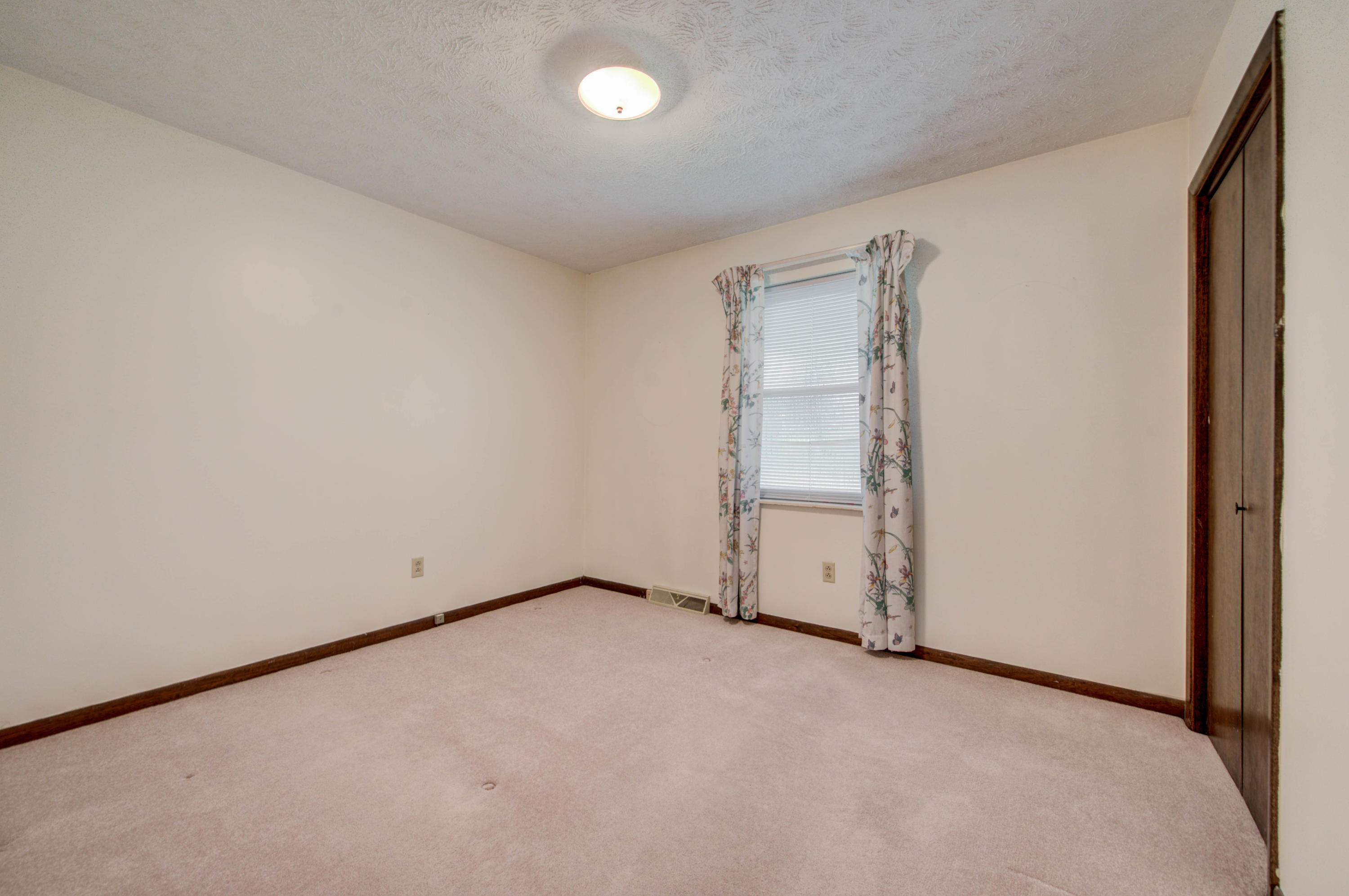 7621 Cedarcrest Road Knoxville, TN 37938 - Photo 20 of 31 19
