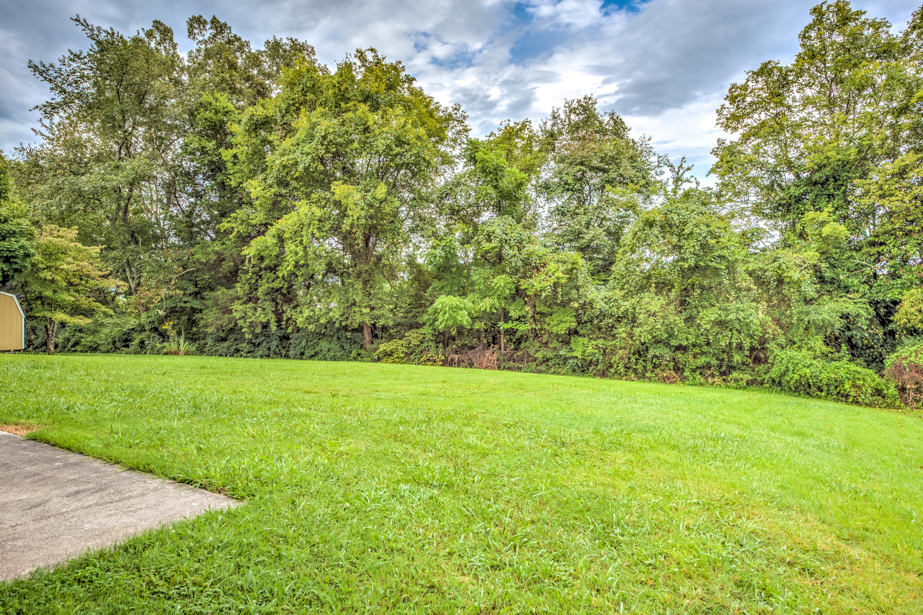 7621 Cedarcrest Road Knoxville, TN 37938 - Photo 30 of 31 29
