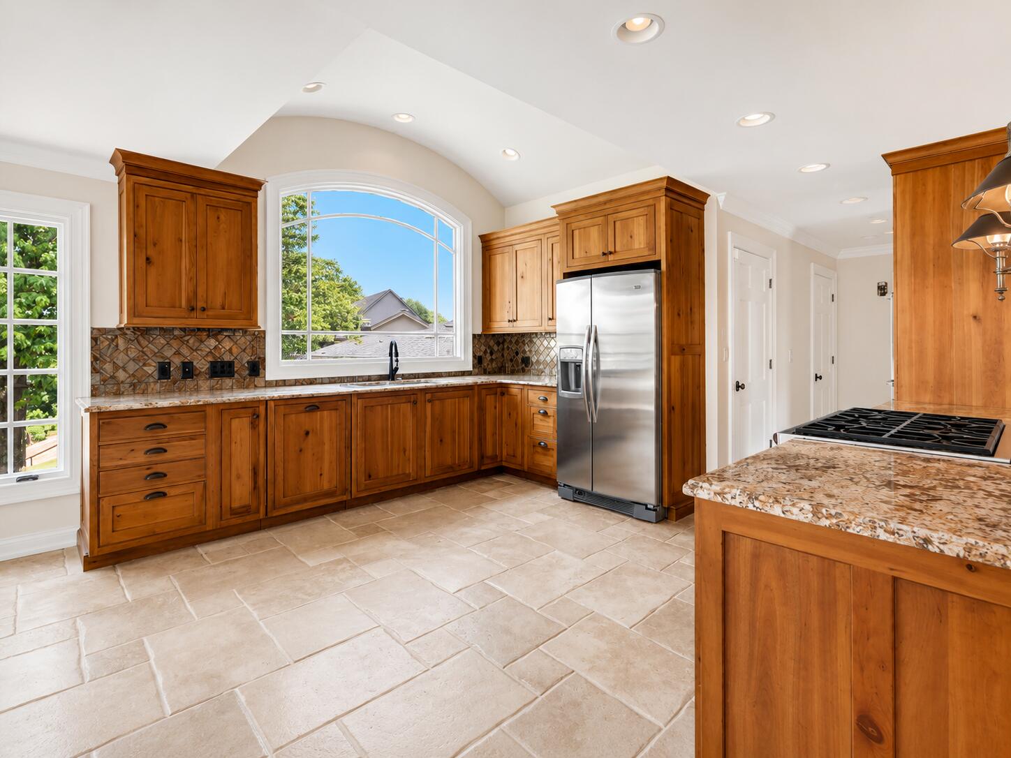 312 North Crest Road Chattanooga, TN 37404 - Photo 13 of 81 Kitchen 2