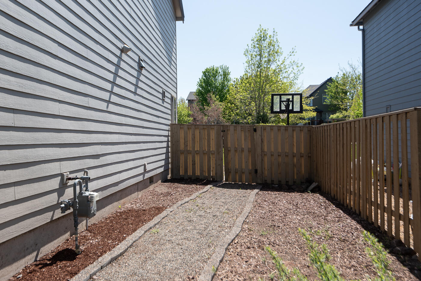 2664 Southwest 50th Street Redmond, OR 97756 - Photo 22 of 25 50th_Chris-6