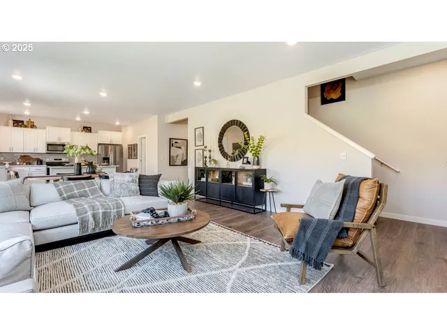 $674,995 | 9371 Southeast Crystal Rose Street, Happy Valley, OR 97086