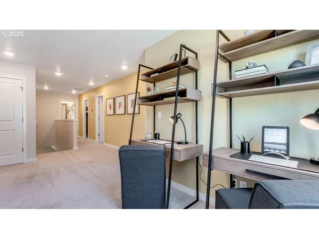 $674,995 | 9371 Southeast Crystal Rose Street, Happy Valley, OR 97086