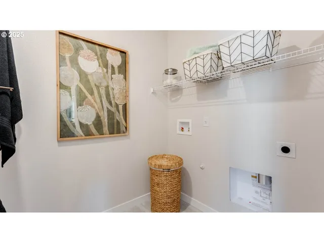 $674,995 | 9371 Southeast Crystal Rose Street, Happy Valley, OR 97086