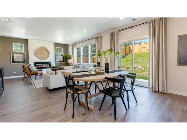 $674,995 | 9371 Southeast Crystal Rose Street, Happy Valley, OR 97086