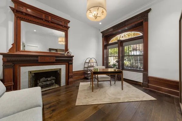 $8,900,000 | 110 West 81st Street | Upper West Side
