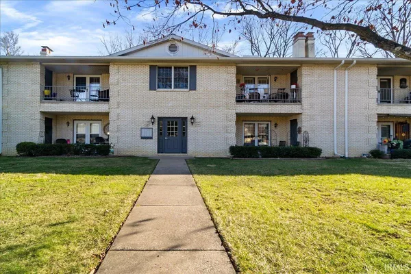 $160,000 | 6742 Newburgh Road, Evansville, IN 47715