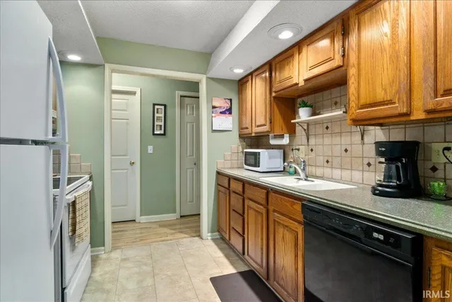 $169,000 | 6742 Newburgh Road, Evansville, IN 47715