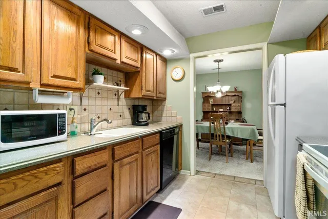 $169,000 | 6742 Newburgh Road, Evansville, IN 47715