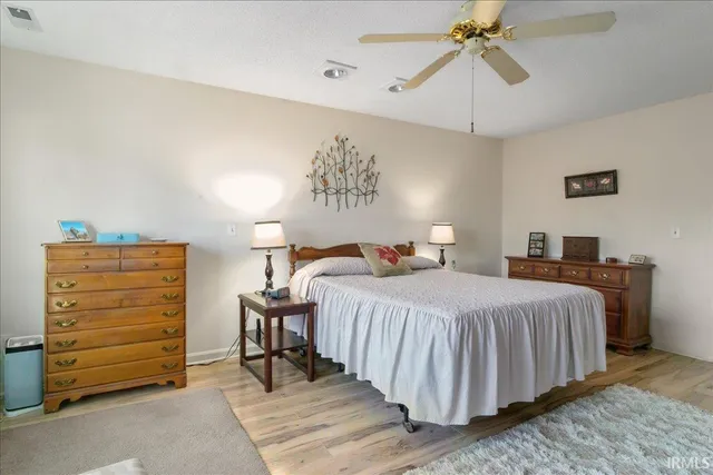 $169,000 | 6742 Newburgh Road, Evansville, IN 47715