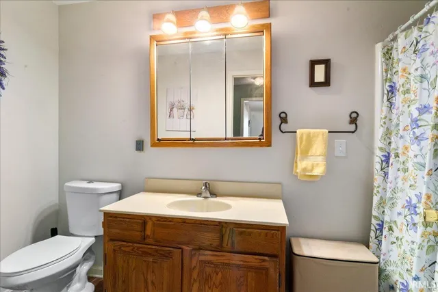 $169,000 | 6742 Newburgh Road, Evansville, IN 47715