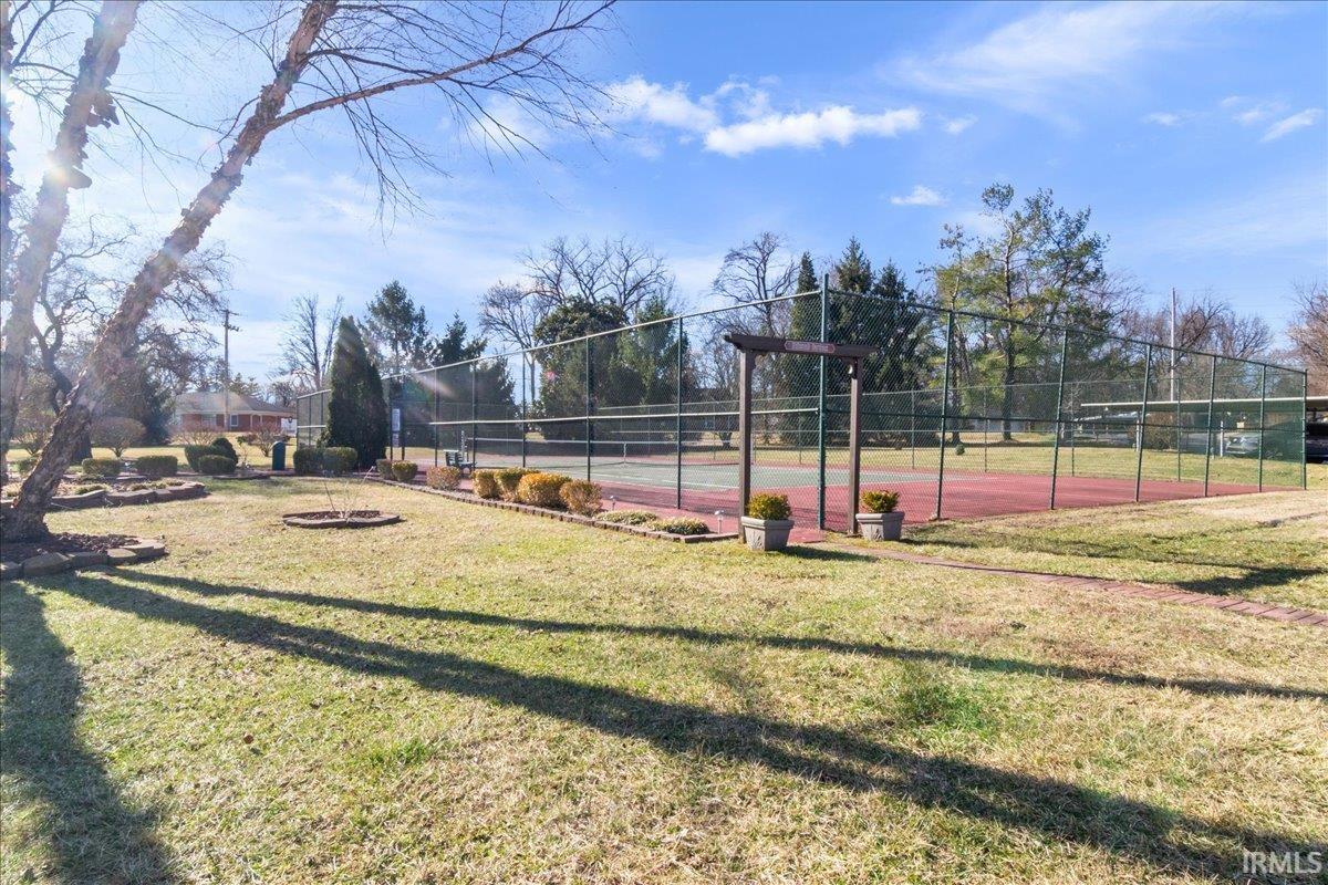 6742 Newburgh Road Evansville, IN 47715 - Photo 29 of 35