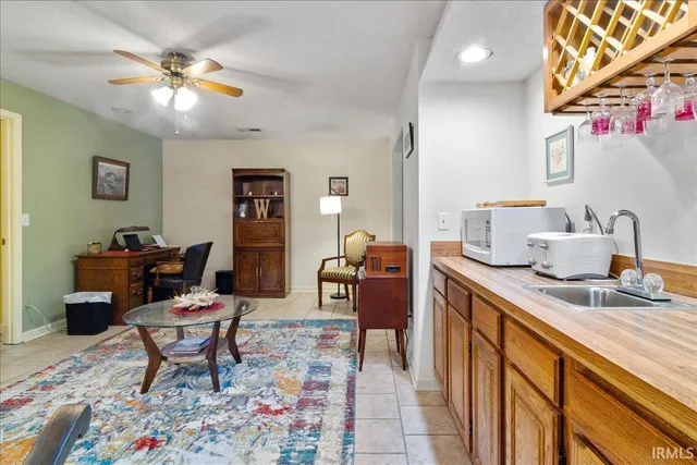 $169,000 | 6742 Newburgh Road, Evansville, IN 47715