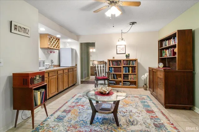 $169,000 | 6742 Newburgh Road, Evansville, IN 47715