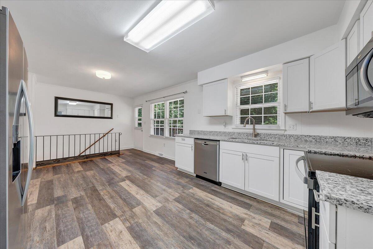 3439 Meadowlark Road Roanoke, VA 24018 - Photo 12 of 37 12-MIB07886