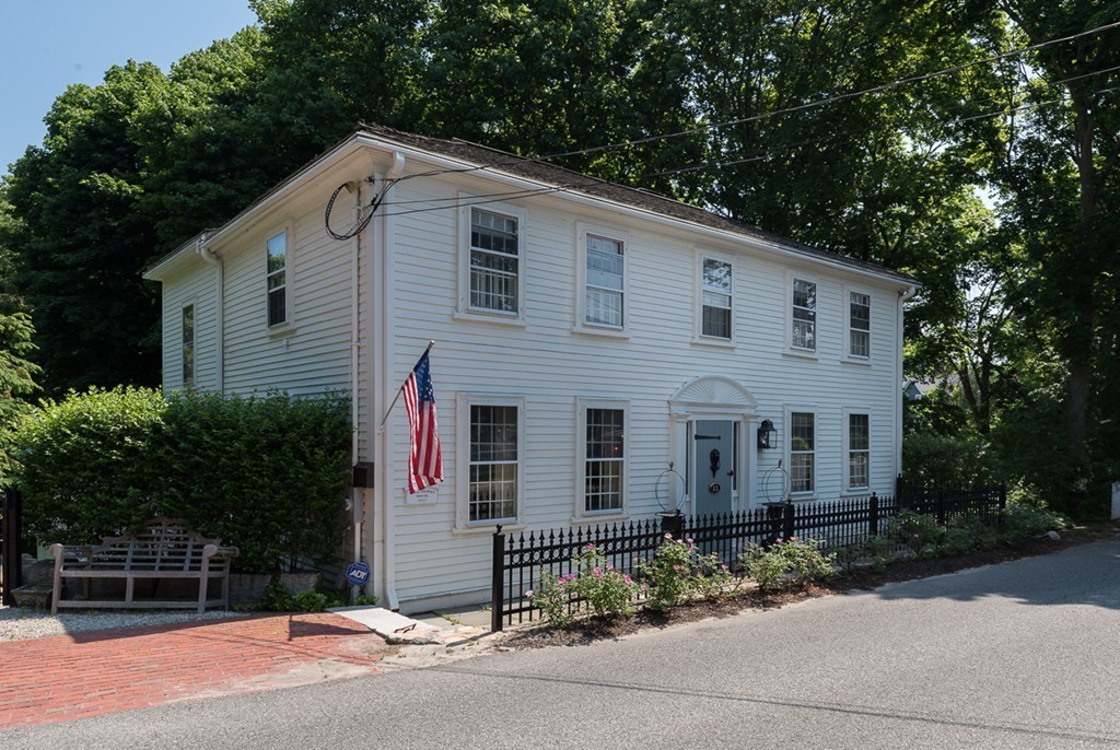 11 Jerusalem Road Cohasset, MA 02025 - Photo 29 of 30 Gallery Image 29