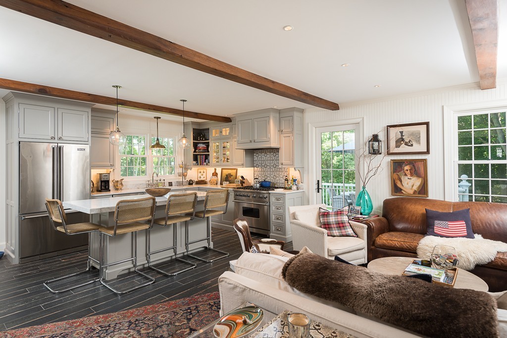 11 Jerusalem Road Cohasset, MA 02025 - Photo 4 of 30 Gallery Image 4