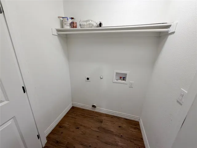 a view of a hardwood and rack