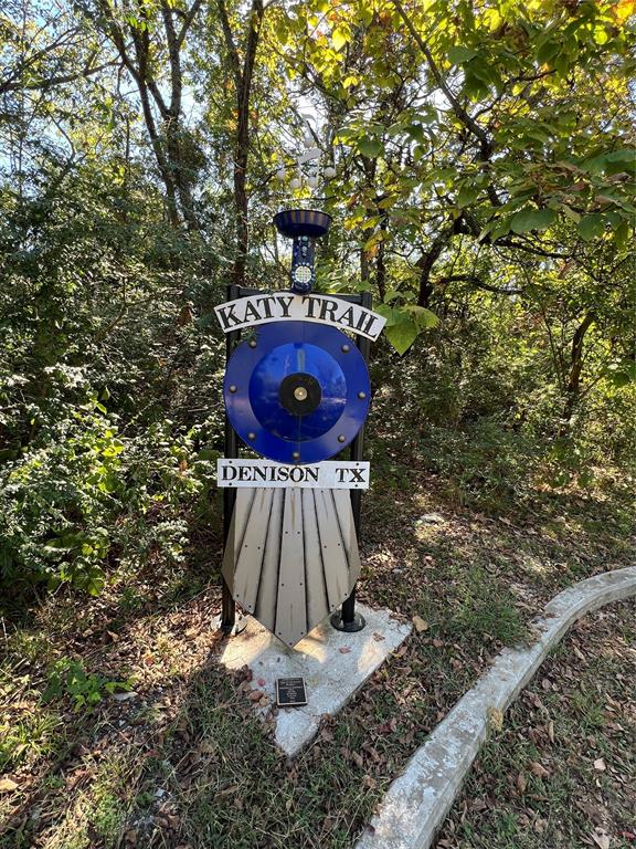 1108 West Day Street Denison, TX 75020 - Photo 21 of 24