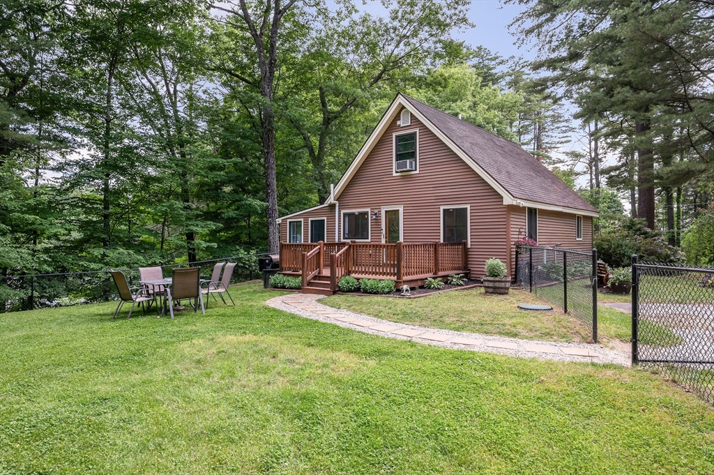 32 Honor Roll Road Pelham, NH 03076 - Photo 37 of 42