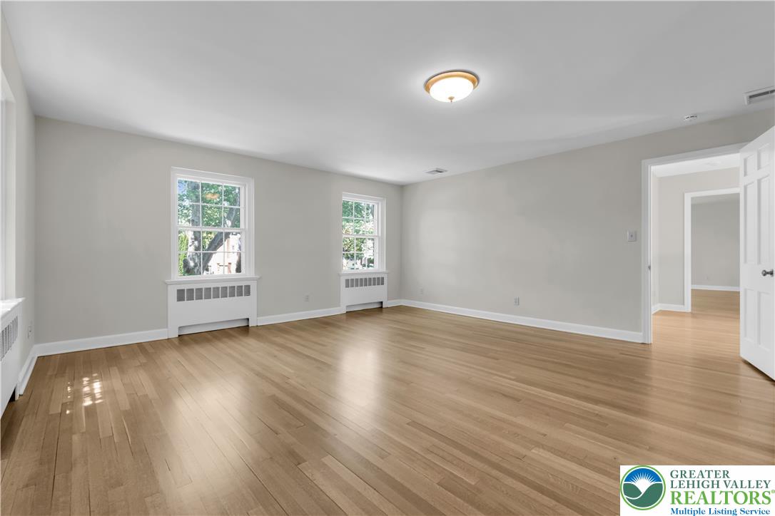 1942 Sycamore Street Bethlehem, PA 18017 - Photo 30 of 74
