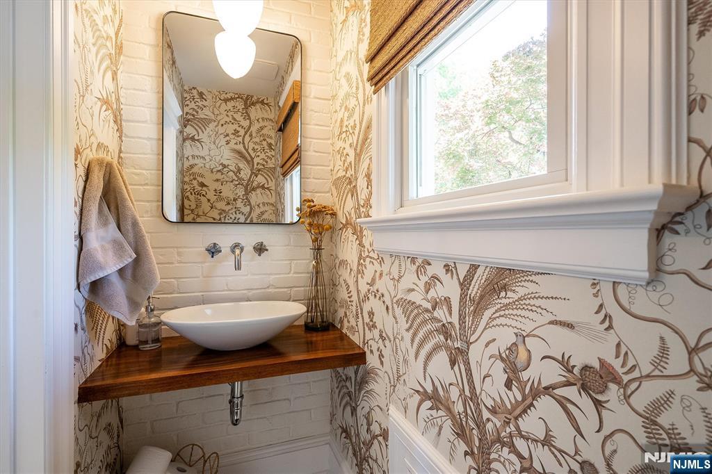 145 Hawthorne Avenue Glen Ridge, NJ 07028 - Photo 21 of 40