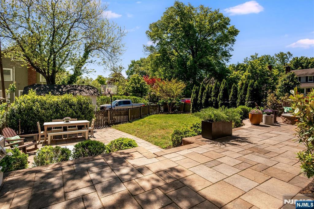 145 Hawthorne Avenue Glen Ridge, NJ 07028 - Photo 38 of 40