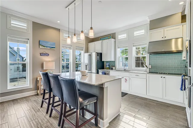 $729,000 | 137 Palmilla Circle, Unit 201, Port Aransas, TX 78373