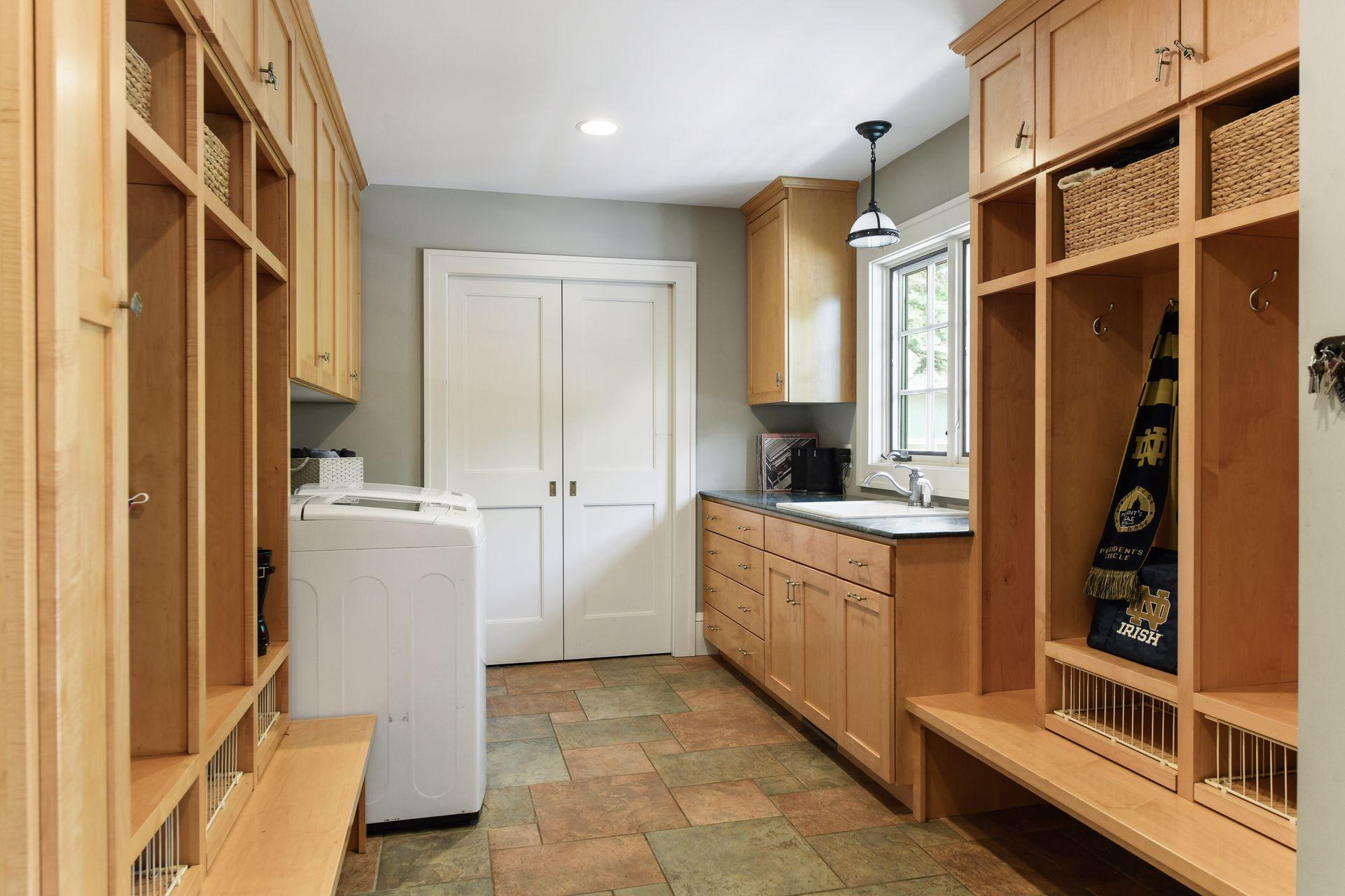 5201 Blake Road South Edina, MN 55436 - Photo 32 of 82 Gallery Image 32