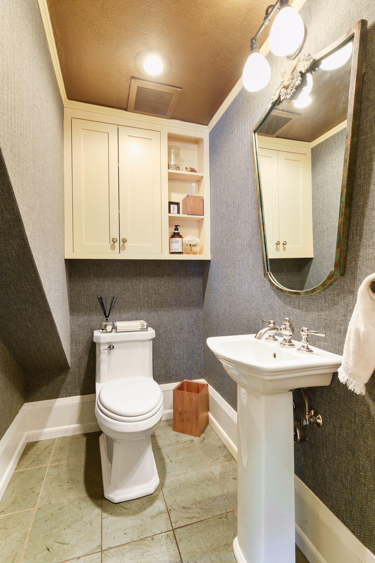 5201 Blake Road South Edina, MN 55436 - Photo 34 of 82 Gallery Image 34