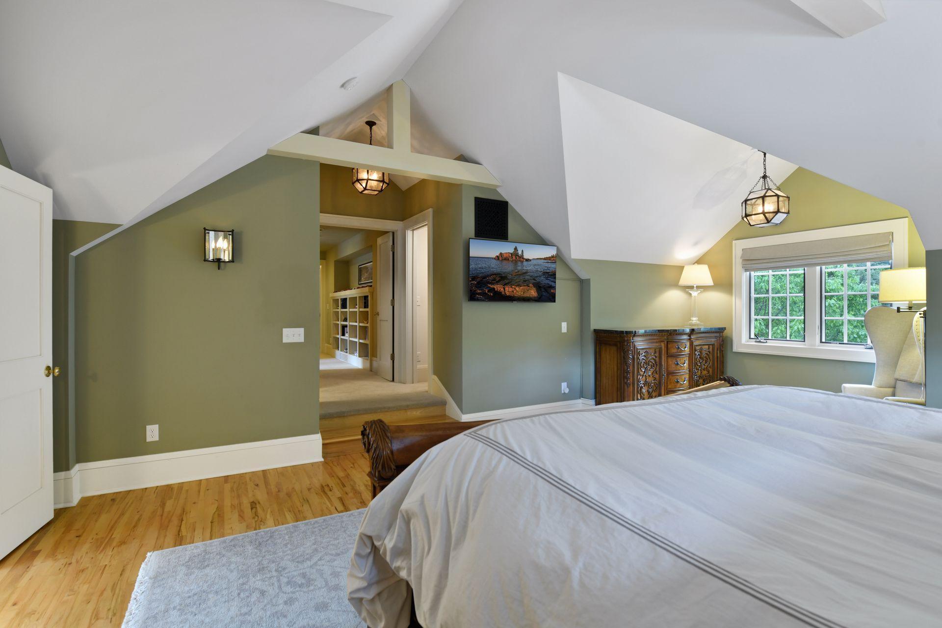 5201 Blake Road South Edina, MN 55436 - Photo 36 of 82 Gallery Image 36