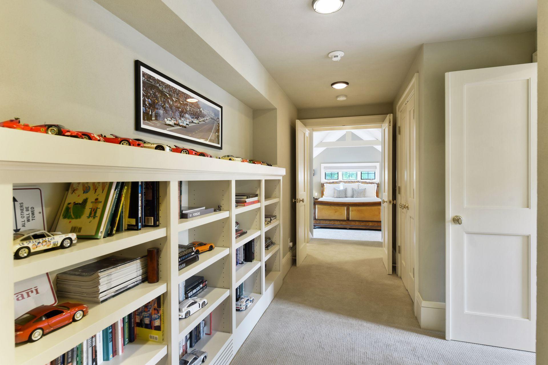 5201 Blake Road South Edina, MN 55436 - Photo 37 of 82 Gallery Image 37
