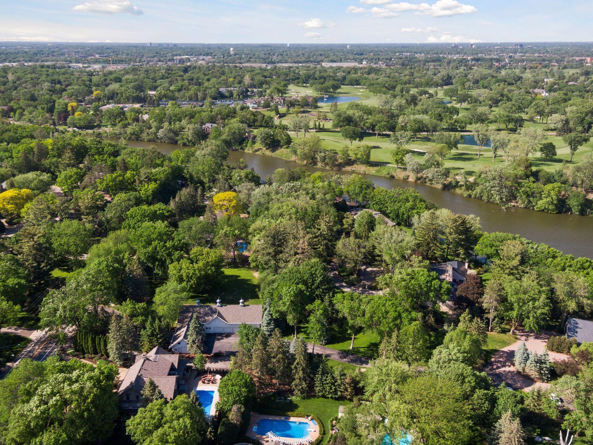 5201 Blake Road South Edina, MN 55436 - Photo 78 of 82 Gallery Image 78