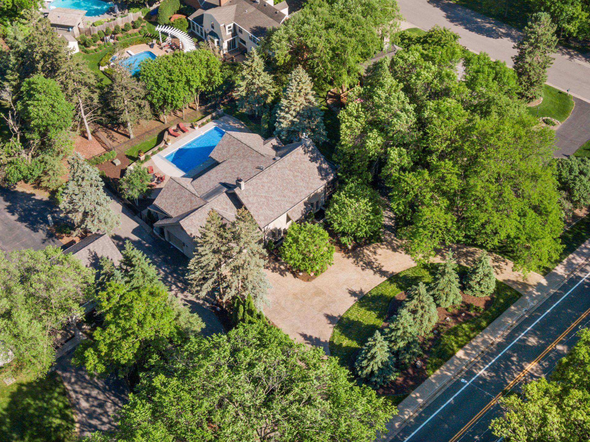 5201 Blake Road South Edina, MN 55436 - Photo 81 of 82 Gallery Image 81