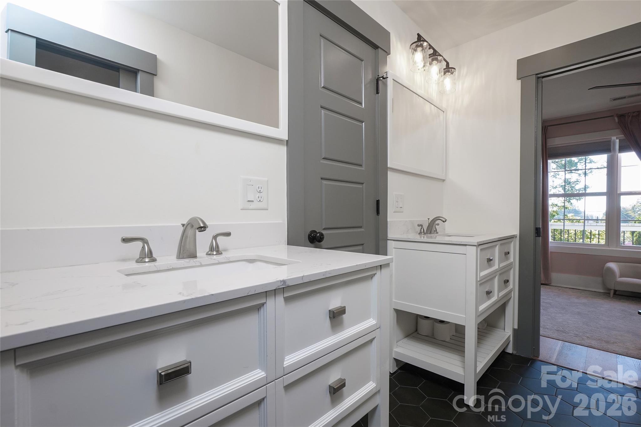 1216 Effingham Road Charlotte, NC 28208 - Photo 35 of 42 Gallery Image 35