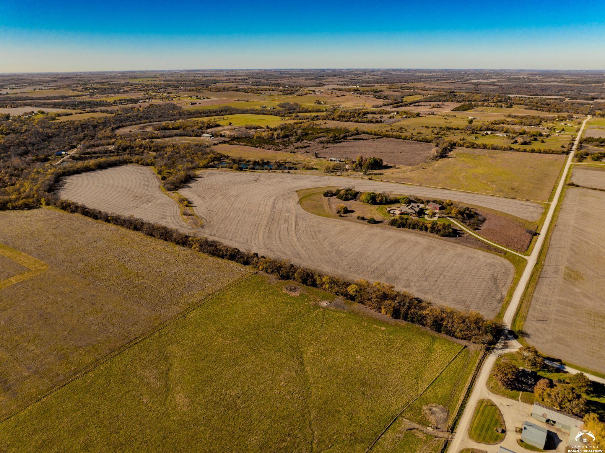 627 North 900 Road Lawrence, KS 66047 - Photo 15 of 36