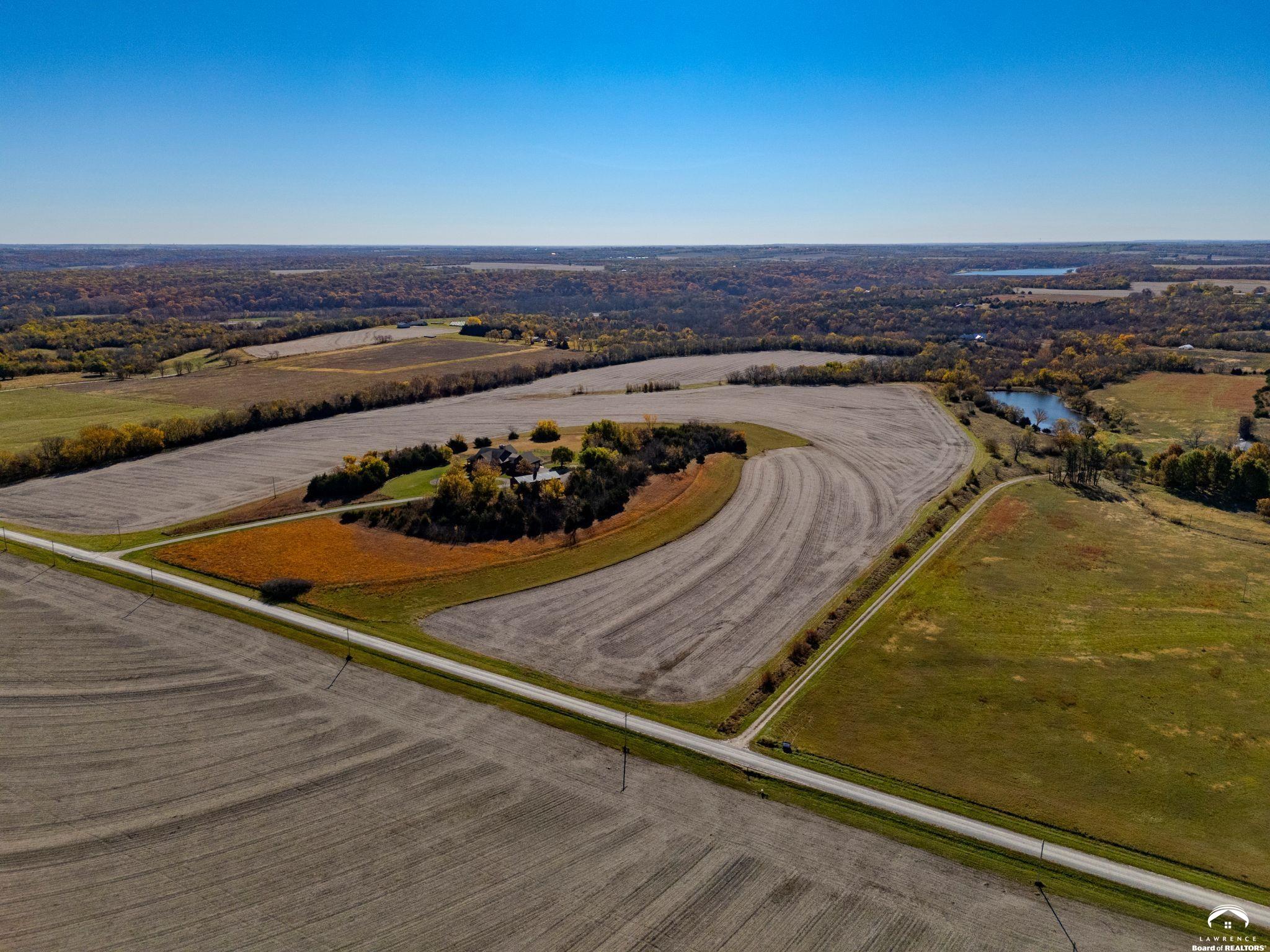 627 North 900 Road Lawrence, KS 66047 - Photo 16 of 36