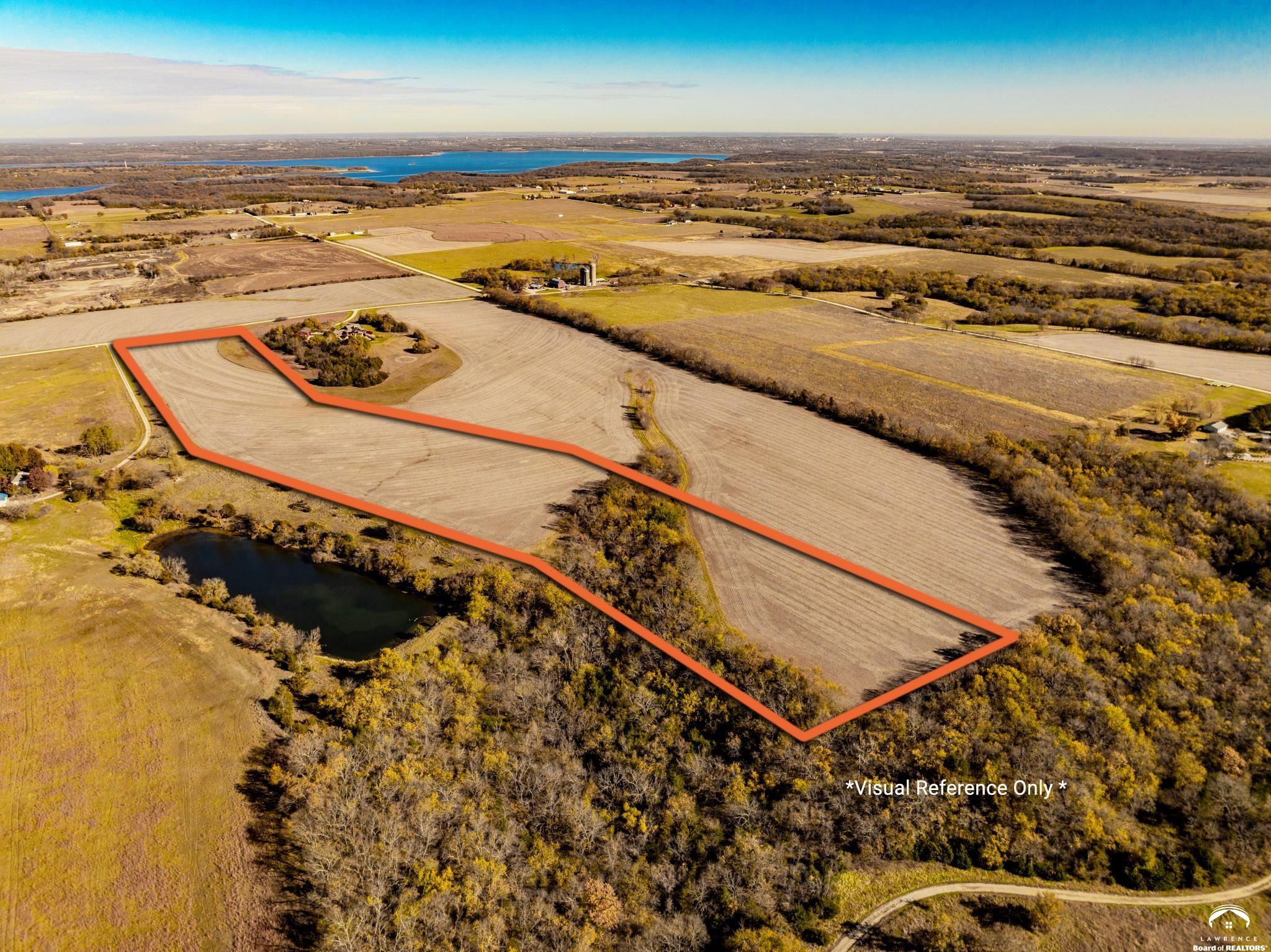 627 North 900 Road Lawrence, KS 66047 - Photo 2 of 36