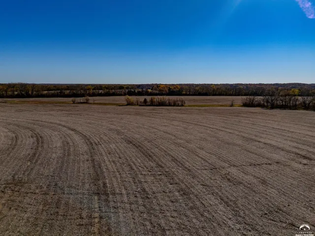 $423,000 | 627 North 900 Road, Lawrence, KS 66047