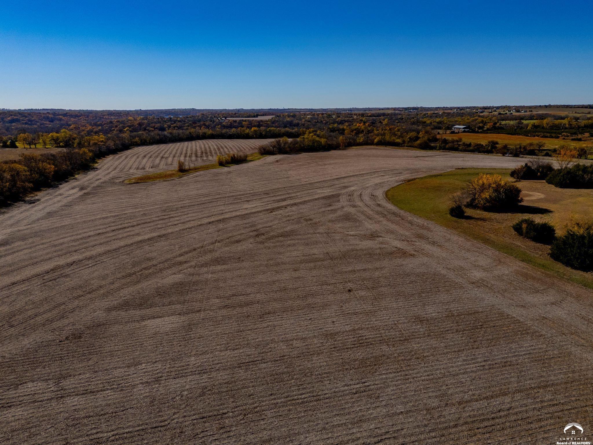 627 North 900 Road Lawrence, KS 66047 - Photo 22 of 36