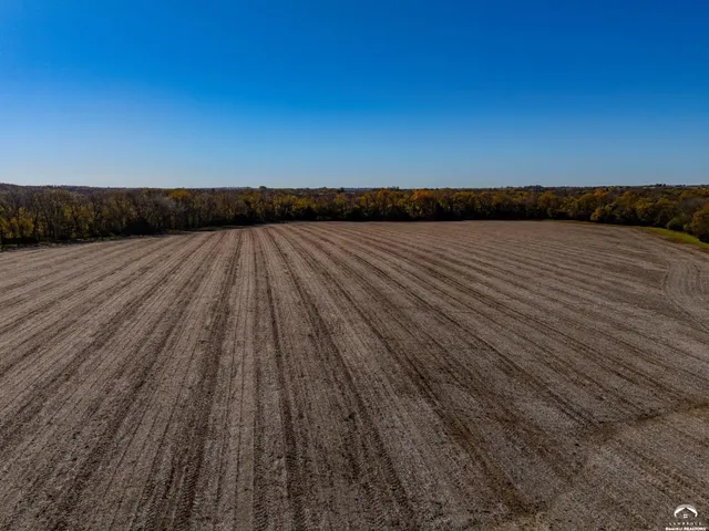 $423,000 | 627 North 900 Road, Lawrence, KS 66047